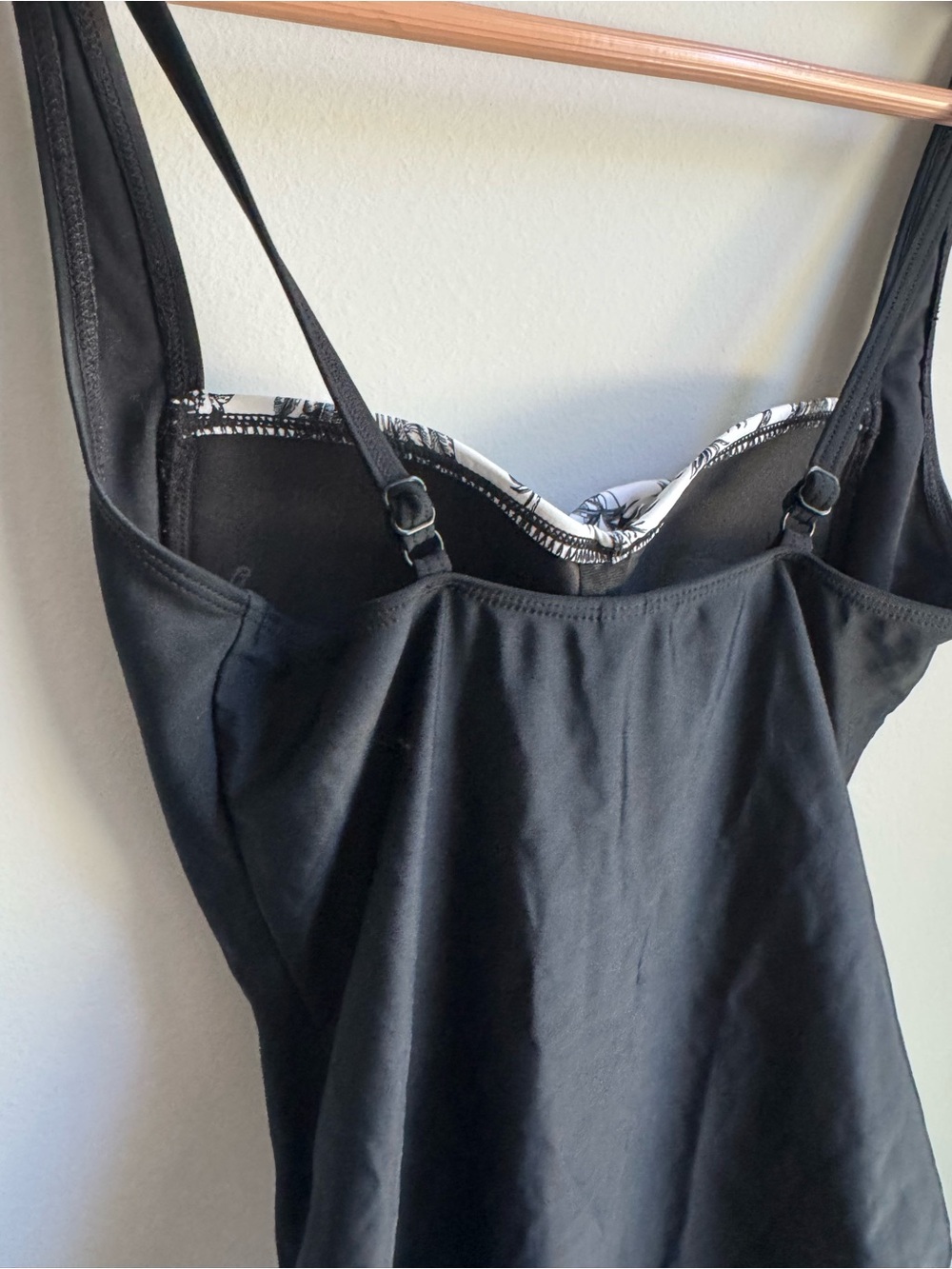 Romenza Classic Black & White Palm-Print One-Piece Swimsuit PIN UP SUIT - Picture 5 of 6